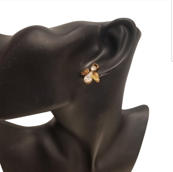 AVON VINTAGE 1996 "ANGELIC SPARKLE" GOLDTONE & CRYSTAL EARRINGS - Picture 3 of 5